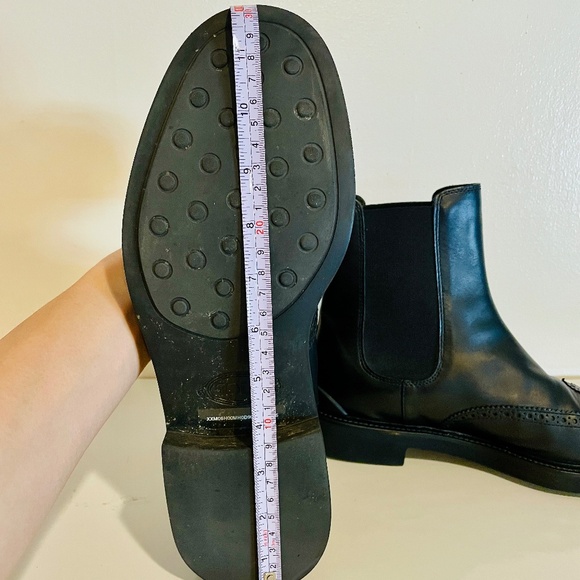 Tod's Black Leather Brogue Detail Boots Men's 7 - Picture 11 of 16